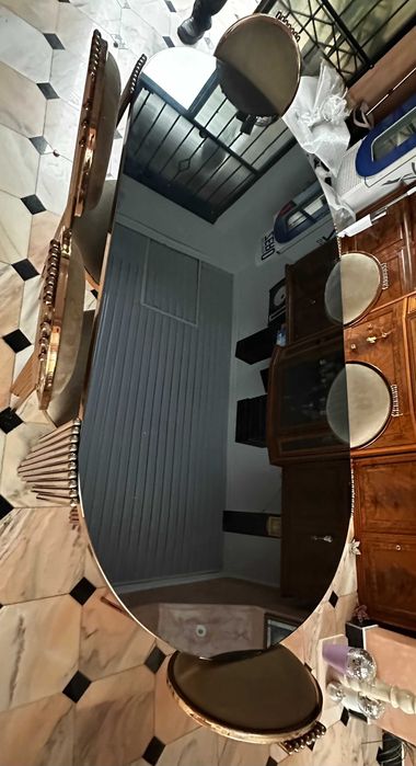 Masă dining din sticlă + 6 scaune elegante – design deosebit
