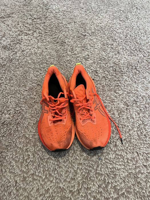 Asics Novablast 4-оригинални маратонки