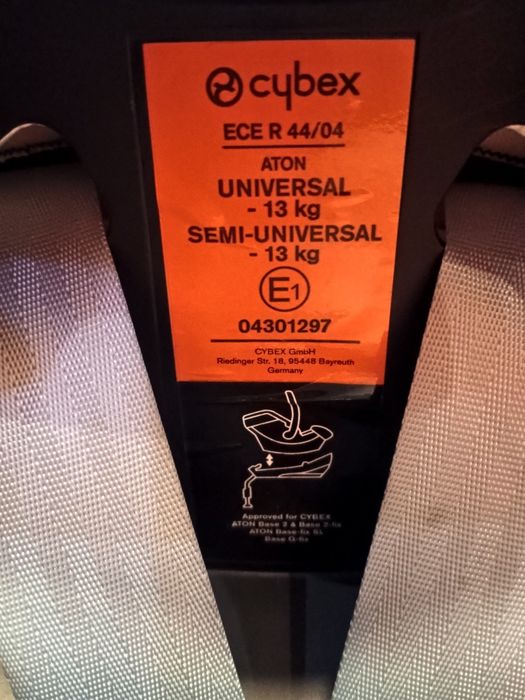 Столче за кола Cybex Aton + Aton Base-fix SL