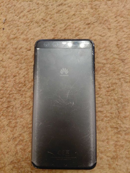 Huawei p10 plus   б/у 7000 тг срочно продаю