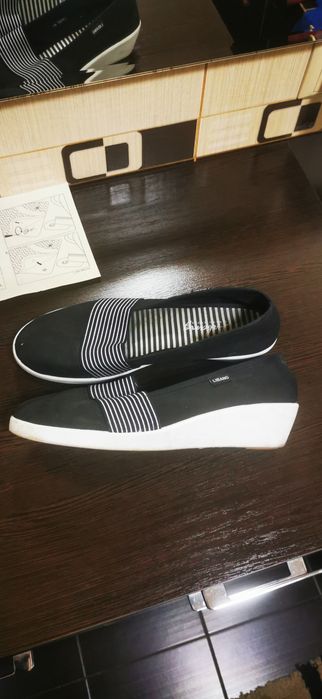 Продам женские макасы 41р. Новые.