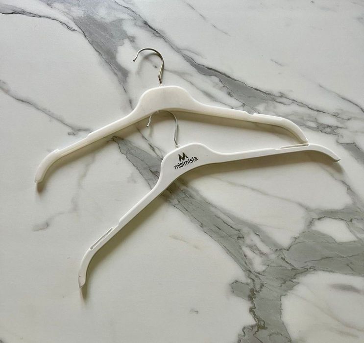 003 вешалка Пластик