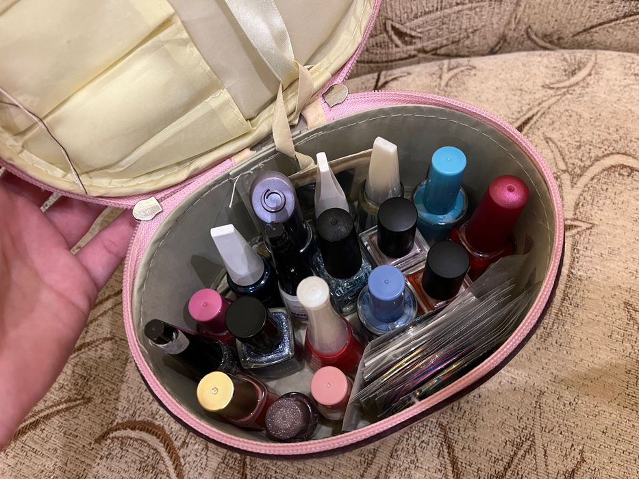 Комплект за маникюр, Лампа, Електрическа пила