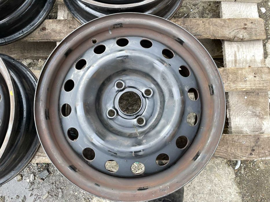 15 джанти 4х100 Kia Rio Picanto Suzuki Ignis Toyota Yaris Opel Agila Cruze 5,5J et36
