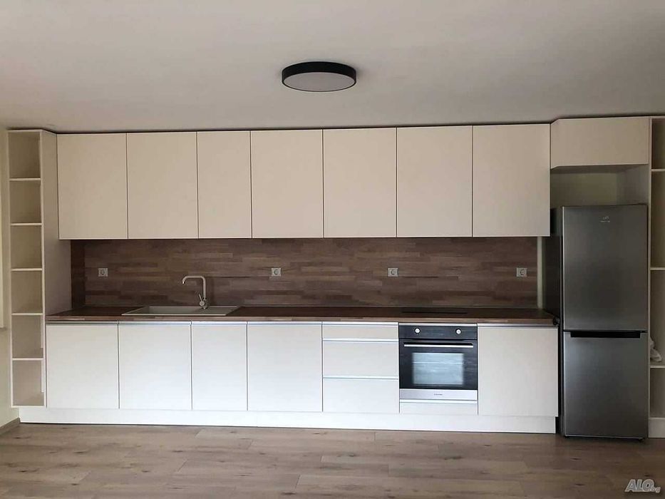 Дава се под наем Тристаен апартамент в София, Гео Милев - 116 кв.м за 494.7 € - Снимка #1