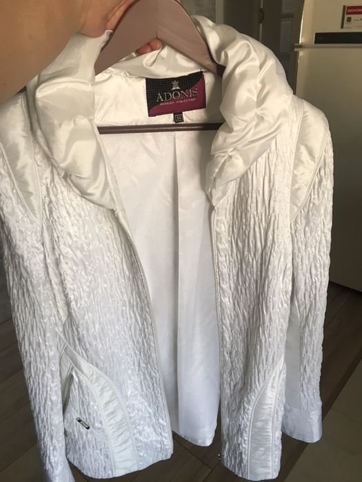 Куртка  на весну