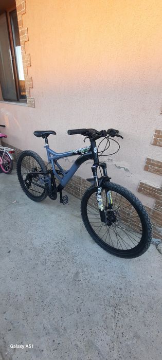 Bicicletă ful suspesion DHS