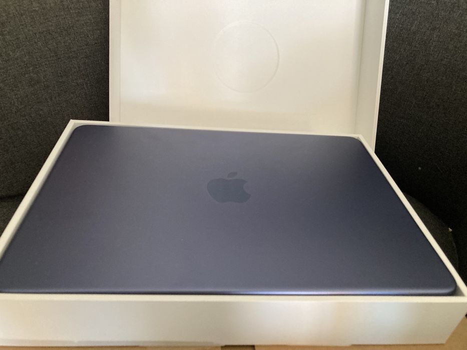 Macbook neo - чито нов