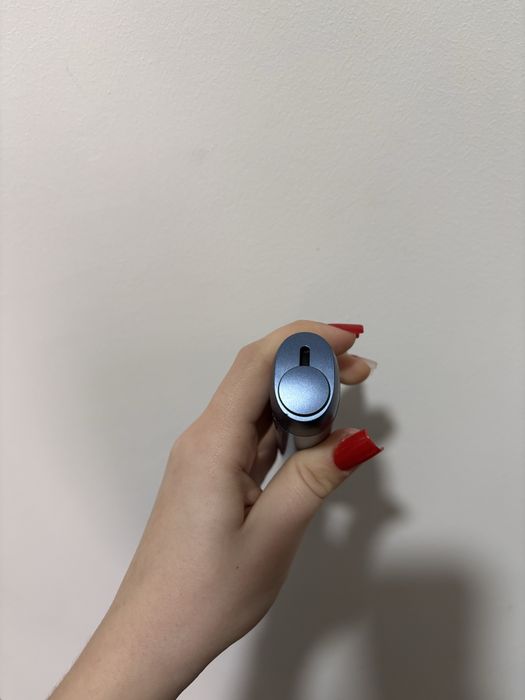 Vand Lil+cutie si incarcator