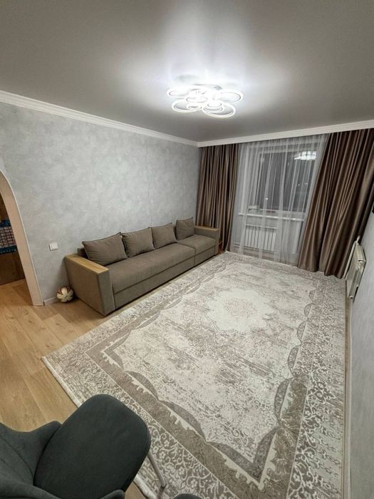 Продам 3 ком квартиру с евроремонтом