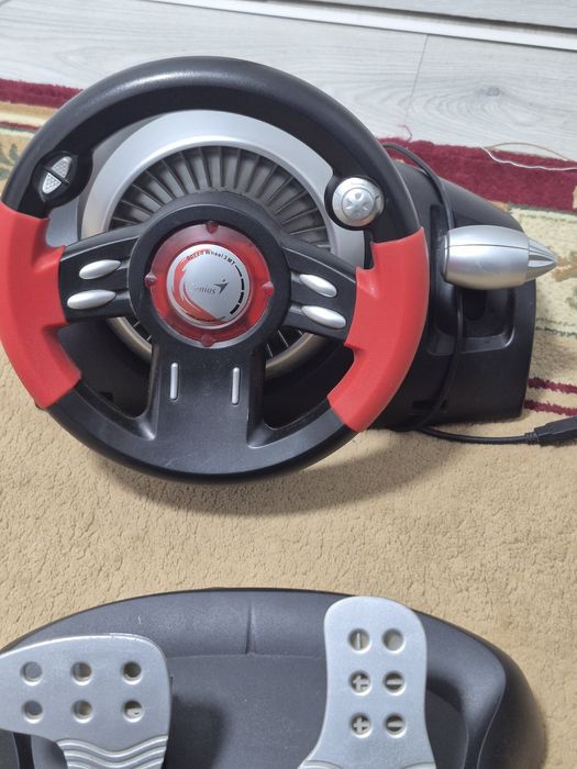 Продаётся игровой руль