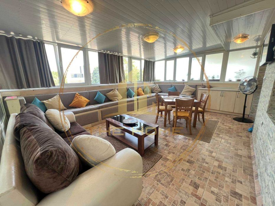 Дава се под наем Тристаен апартамент в Варна, Базар Левски - 120 кв.м за 800 € - Снимка #4