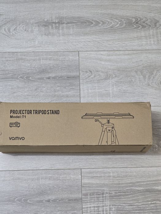 Suport proiector – trepied reglabil 42–115 cm, portabil