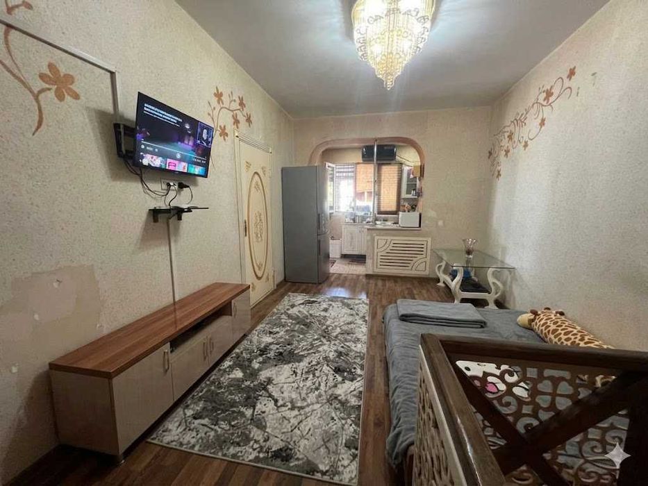 Срочно продаётся квартира 1в2 на 1 этаже