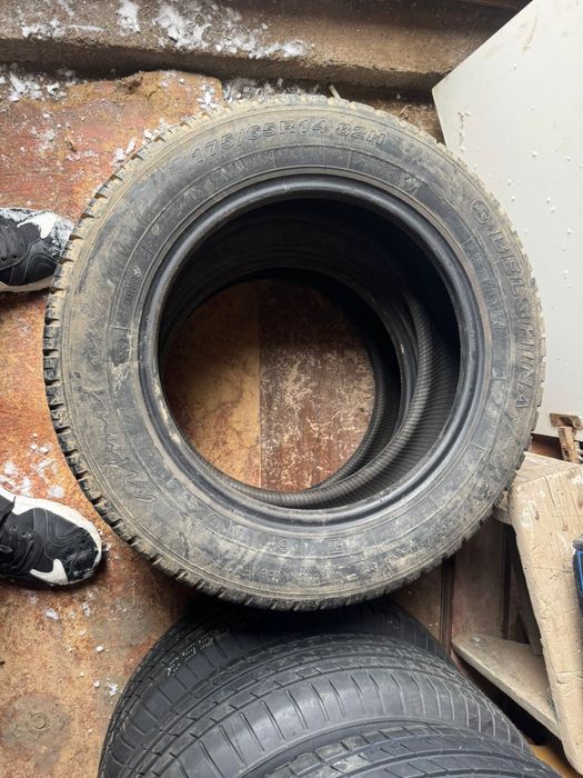 Продам летние шины . Разпер R14