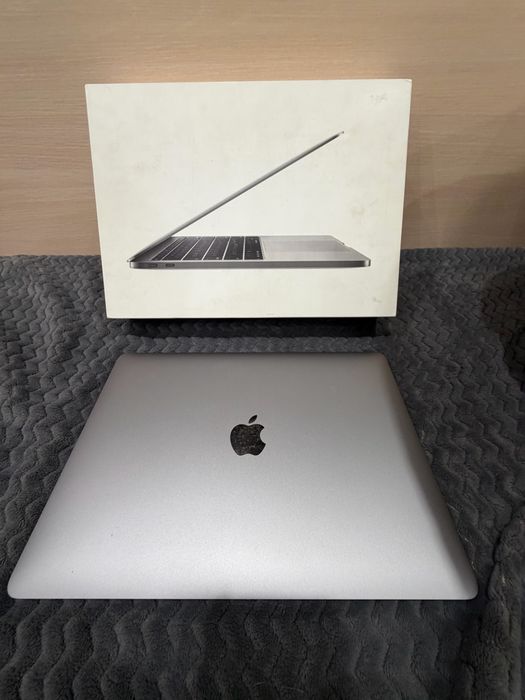 MacBooc Pro 13-inche 2017