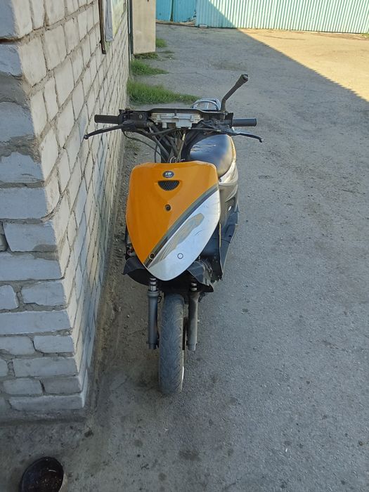 Продам  скутер 150 кубов