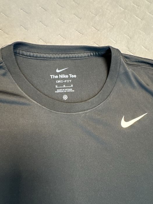 Фудболка женский найк Nike