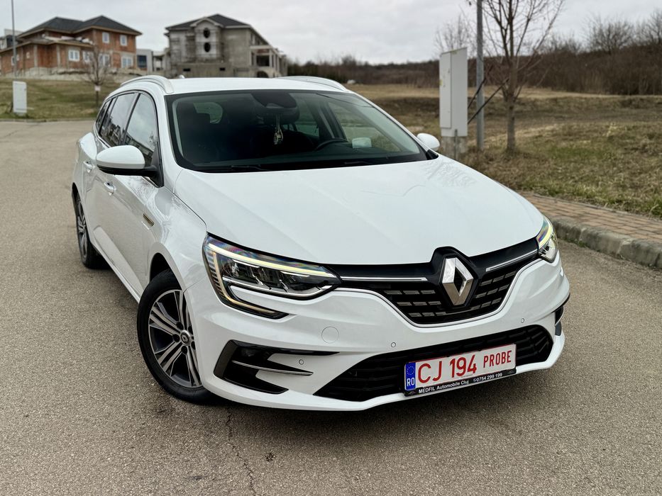 RENAULT Megane 2022 — imagine 3