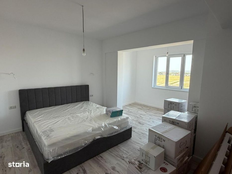 Apartament 3 camere, 92 mp, zona Promenada