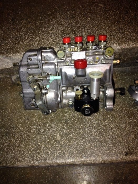 Pompe de injecție U 1010,U 650,saviem si RABA