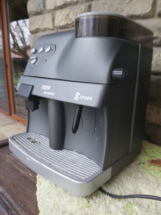 Кафе автомати Saeco Spidem Trevi и Saeco Solis Master 5000