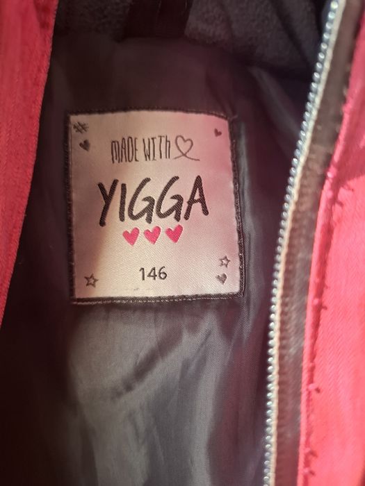 Продам  куртки .