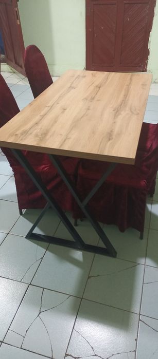 Stol stullar komplekt  sotiladi 8 komplekt