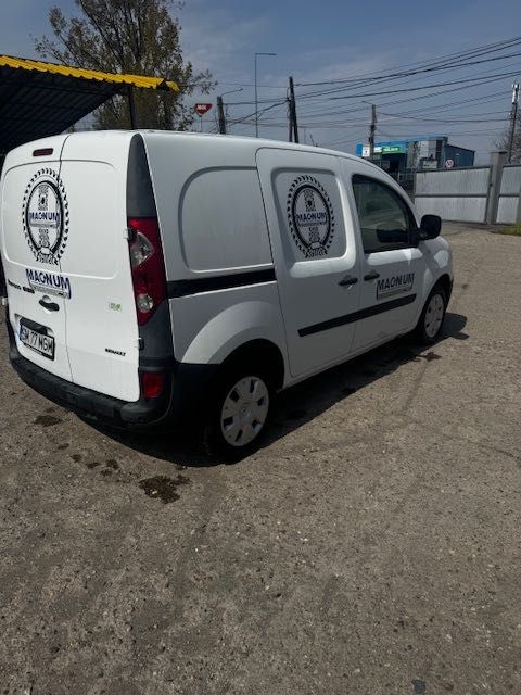 Renault Kangoo - unic proprietar , istoric service
