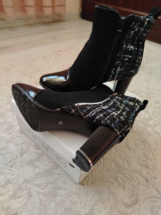 Дамски боти, обувки и ботуши