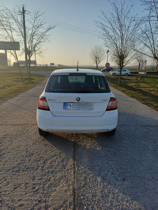 Vând skoda fabia!
