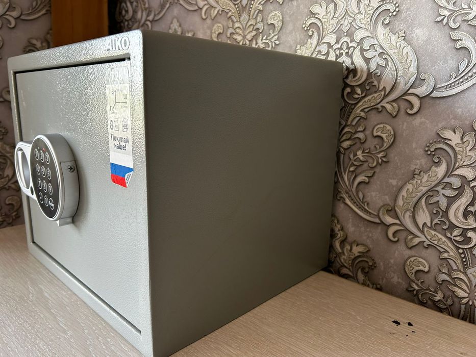 Новый сейф за пол цены