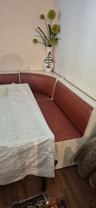 Стулья, кухон.гарнитур, кухон.уголок,стенка