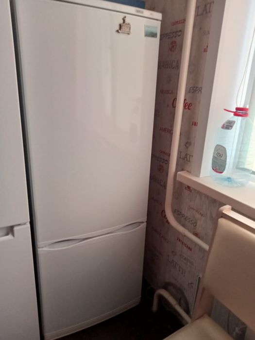 Продам холодильник