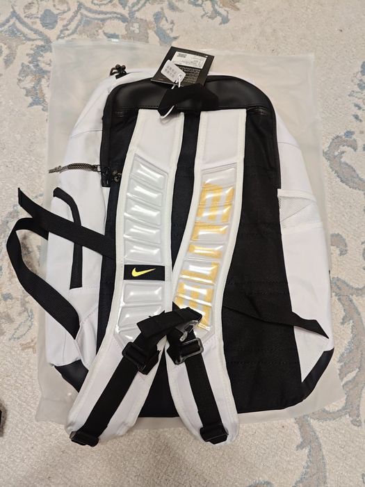 Продам сумку nike elite bag