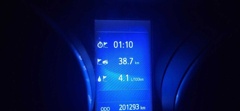 Toyota Auris break hybrid 1.8 136cp