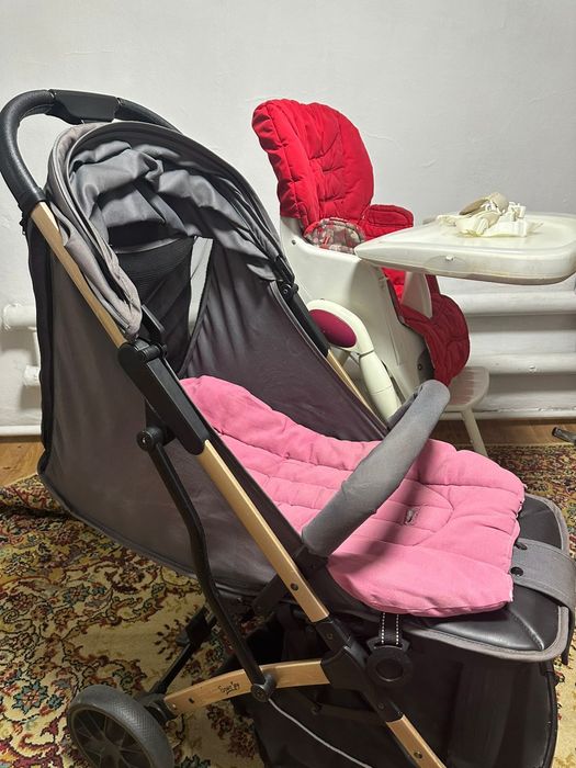 Продам детский стульчик и коляску
