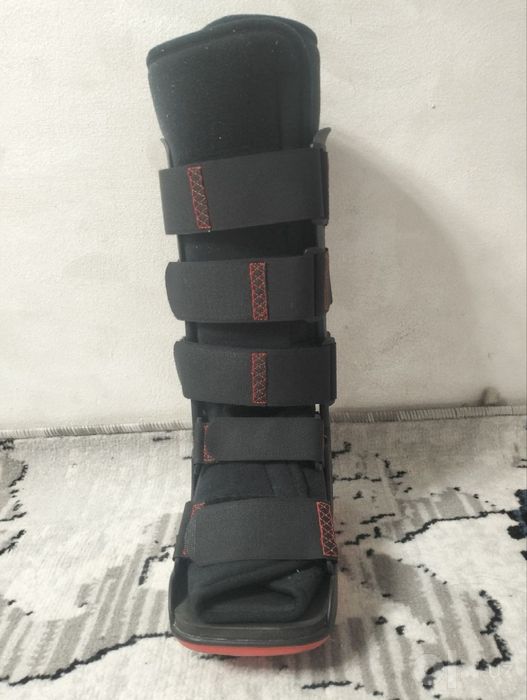 Ортез, ортопедический ботинок, walker, walking boot, б/у (почти новый)