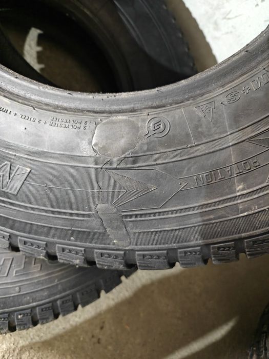 Комплект покрышек 235/75-16