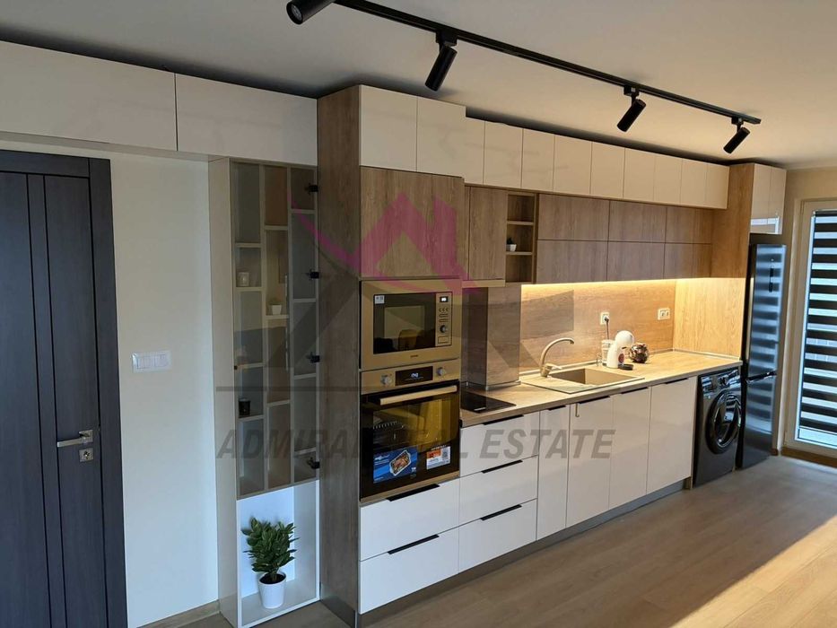 Луксозен двустаен -Победа