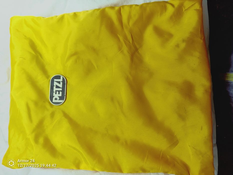 Сбруя Petzl Navaho C71