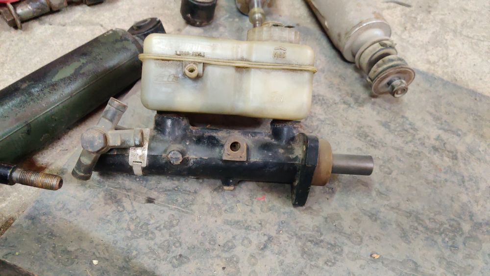 Балка мерседес 609, 711