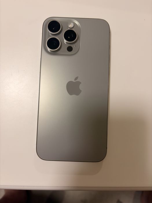 Iphone 15 pro max 256gb 87%