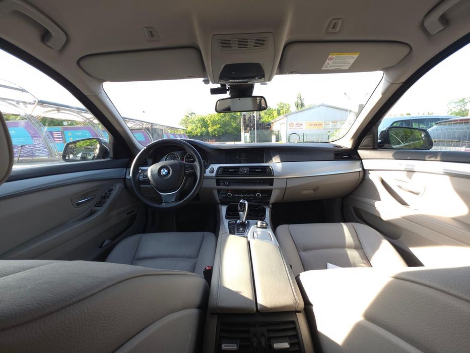 Vand BMW 525 xdrive anul 2012 km 200500