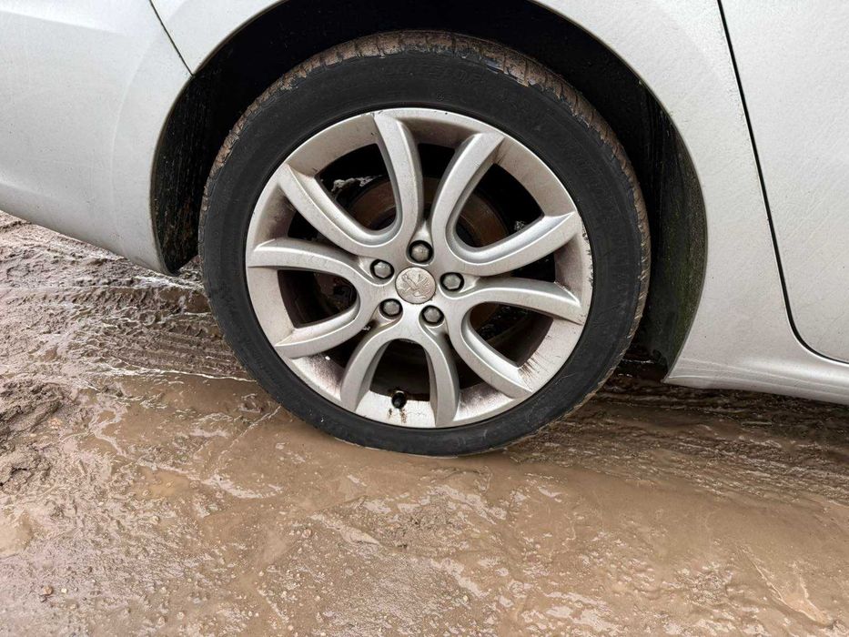 на части Peugeot 508sw 2.0 hdi автоматик и ръчка 3 броя