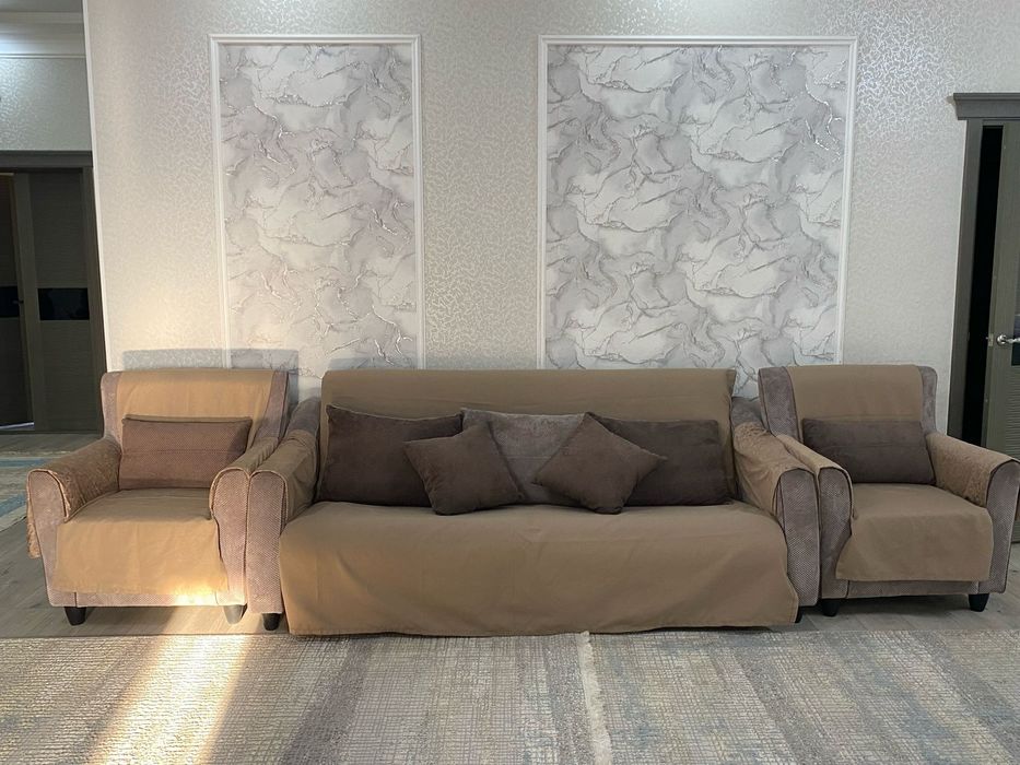 Диван с креслом сатылады