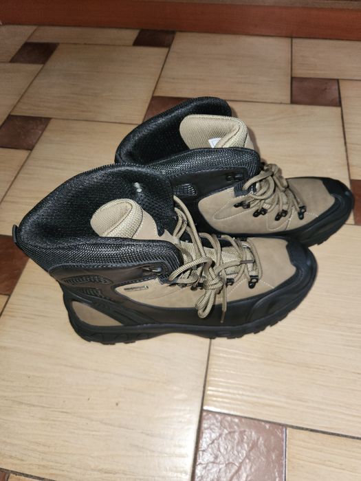 Ботинки мужские.