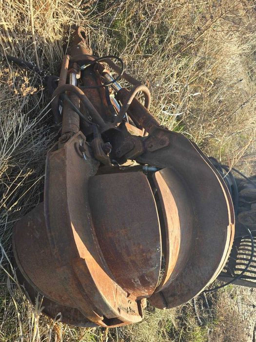 VAND SCHIMB  Incarcator graifer Terex TM350