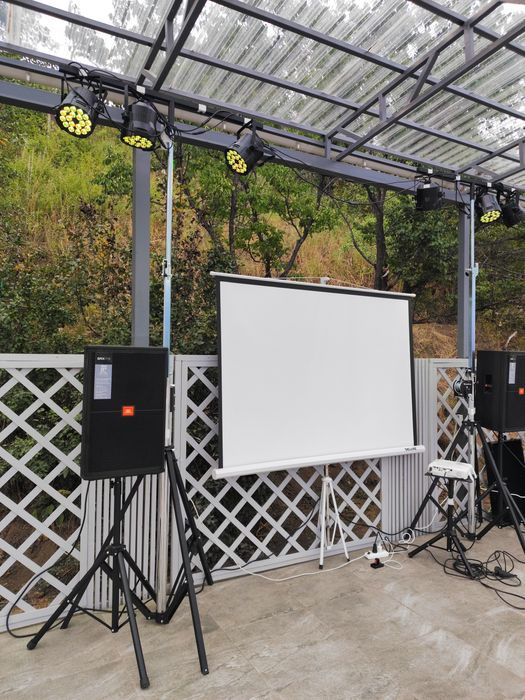 Аренда дым машины, светомузыки, колоноки