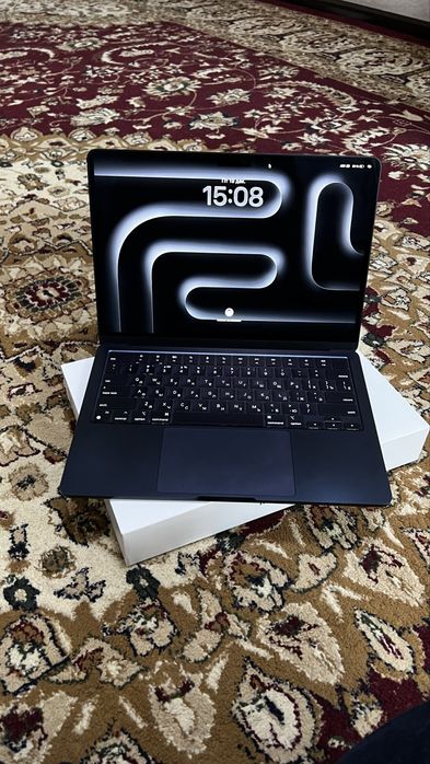 Macbook air m2 8/256